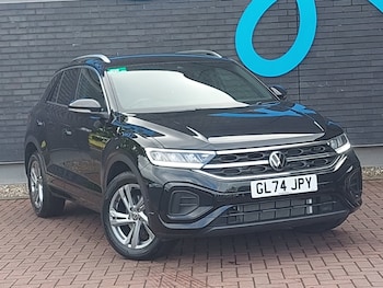 Used Volkswagen T-Roc 2024 for sale - 75686395: Photo