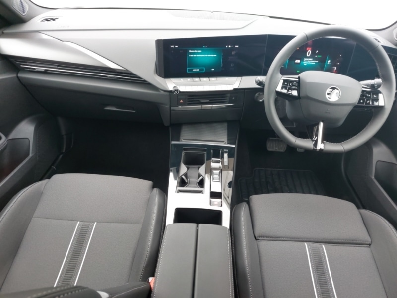 Used Vauxhall Astra 2025 for sale - 76483339: Photo 2