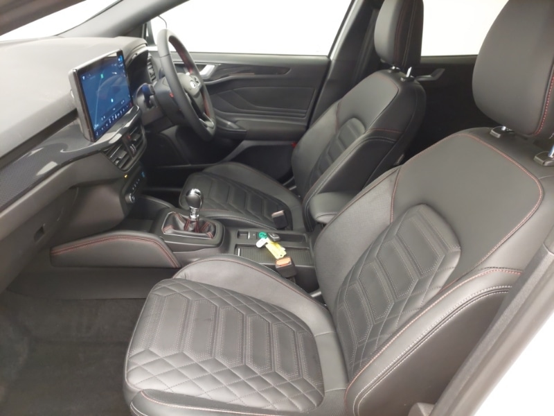 Used Ford Focus 2023 for sale - 77875470: Photo 5