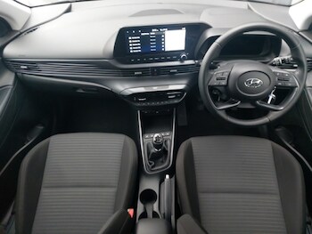 Used Hyundai i20 2023 for sale - 77330176: Photo