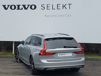 Used Volvo V90 2025 for sale - 77657266: Photo