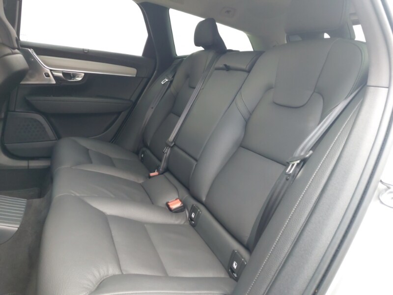 Used Volvo V90 2025 for sale - 77657266: Photo 6