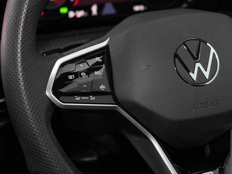 Used Volkswagen Golf 2024 for sale - 77285044: Photo 11