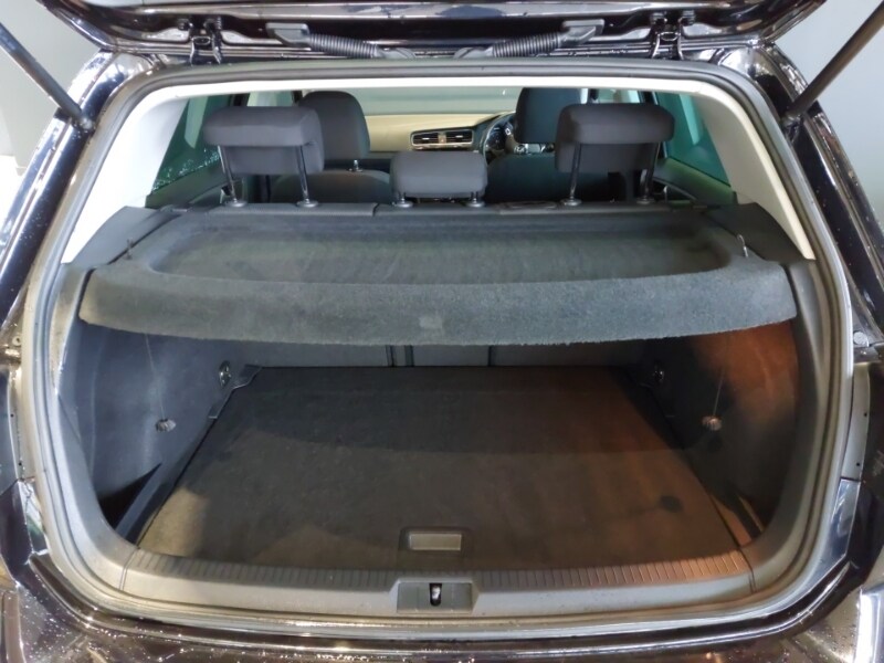 Used Volkswagen Golf 2019 for sale - 76492654: Photo 8