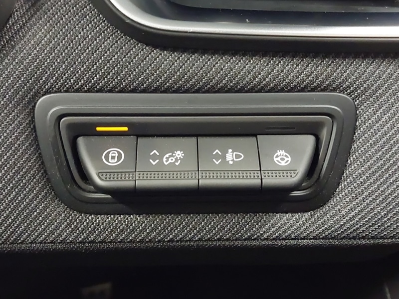 Used Renault Clio 2025 for sale - 77130529: Photo 12