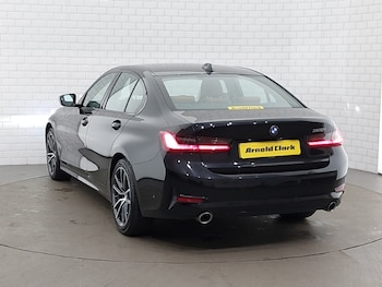 Used BMW 3 Series 2021 for sale - 77986065: Photo