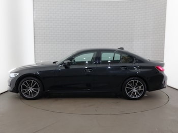 Used BMW 3 Series 2021 for sale - 77986065: Photo