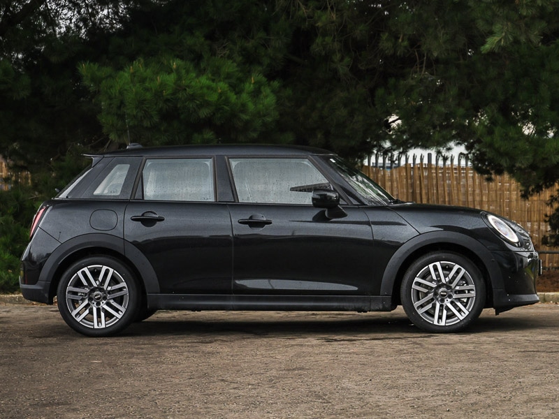 Used MINI Cooper 2025 for sale - 77343599: Photo 2