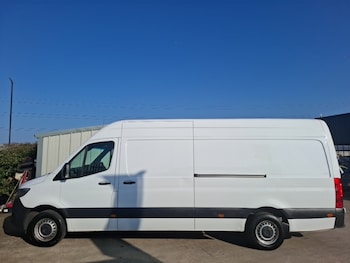 Used Mercedes-Benz Sprinter 2023 for sale - 77762061: Photo