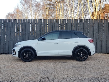 Used Volkswagen T-Roc 2025 for sale - 77214702: Photo