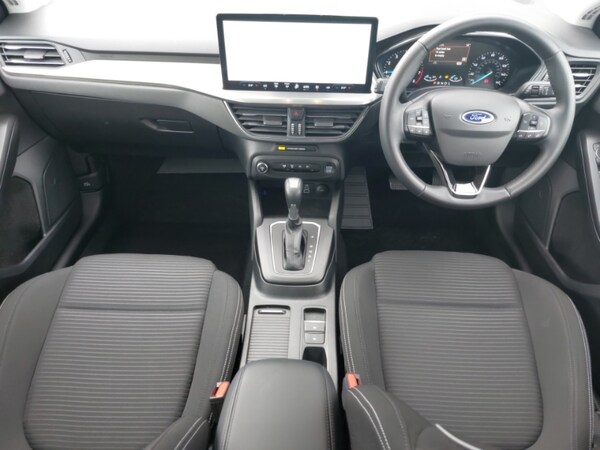 Used Ford Focus 2023 for sale - 76135623: Photo 2