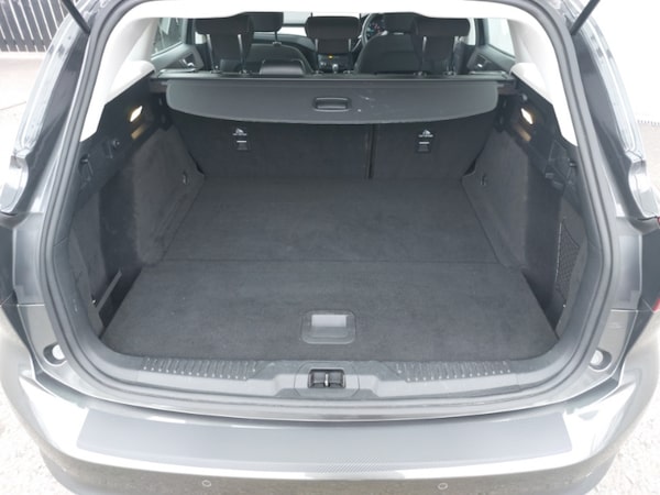 Used Ford Focus 2023 for sale - 76135623: Photo 8