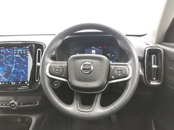 Used Volvo XC40 2024 for sale - 76293741: Photo 7