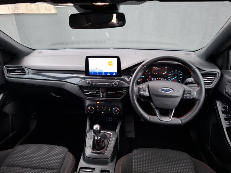 Used Ford Focus 2021 for sale - 76378727: Photo 2