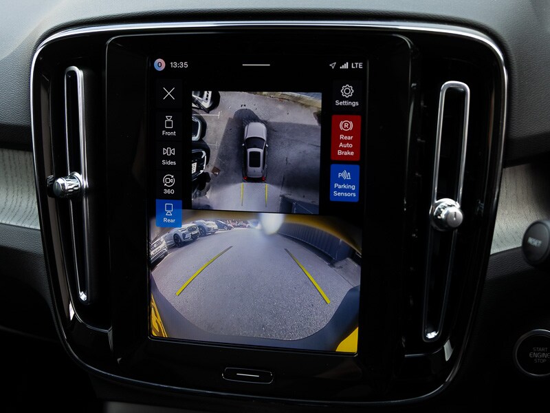 Used Volvo XC40 2025 for sale - 77987156: Photo 9