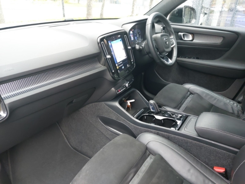 Used Volvo XC40 2022 for sale - 76526302: Photo 5