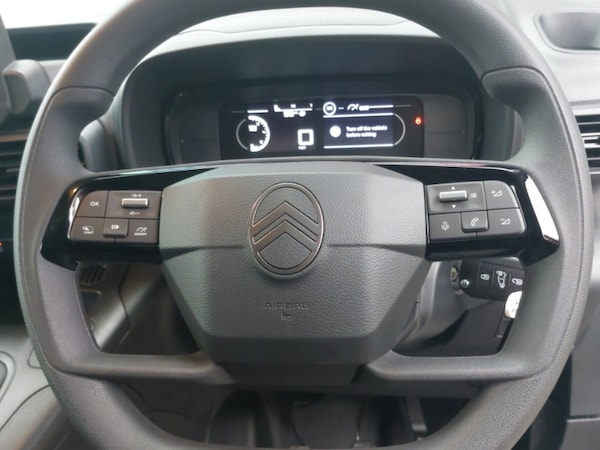 Used Citroen Berlingo 2024 for sale - 76321084: Photo 11
