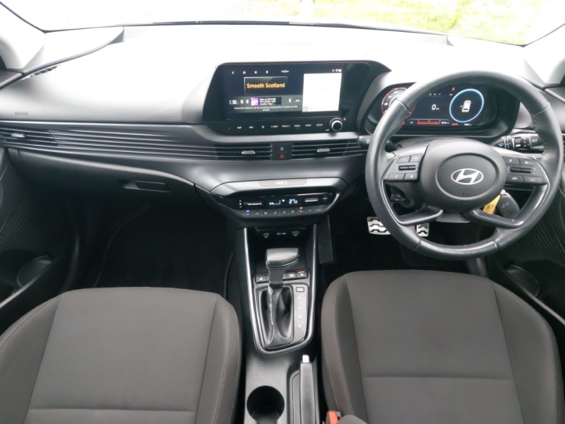 Used Hyundai BAYON 2024 for sale - 76764349: Photo 2