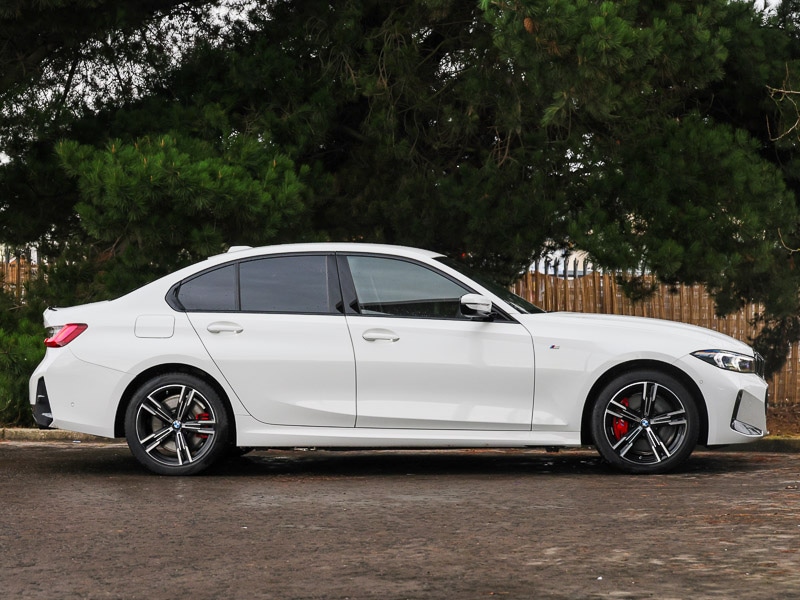 Used BMW 3 Series 2025 for sale - 77242187: Photo 2