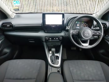 Used Mazda Mazda2 HYBRID 2024 for sale - 76898081: Photo