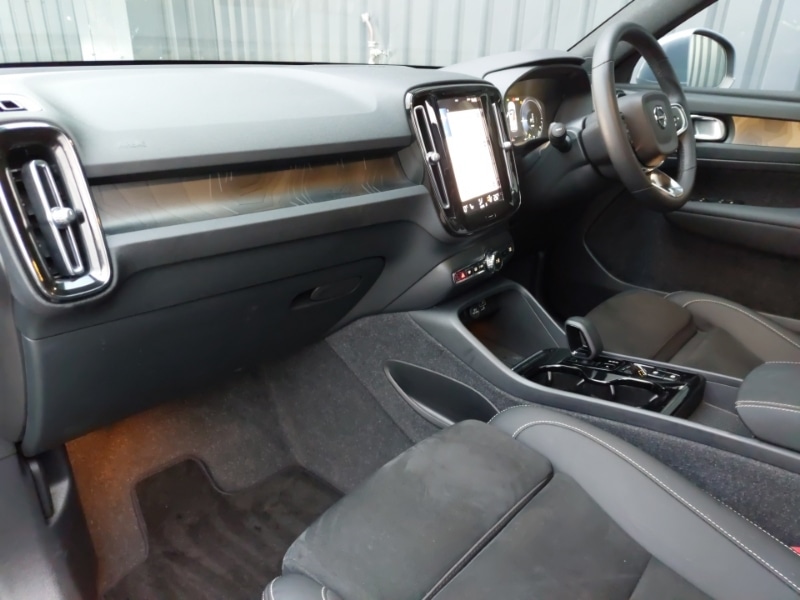 Used Volvo XC40 2022 for sale - 77652758: Photo 5