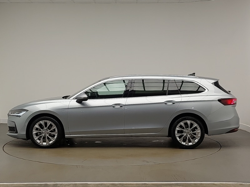 Used Skoda Superb 2024 for sale - 76321121: Photo 4