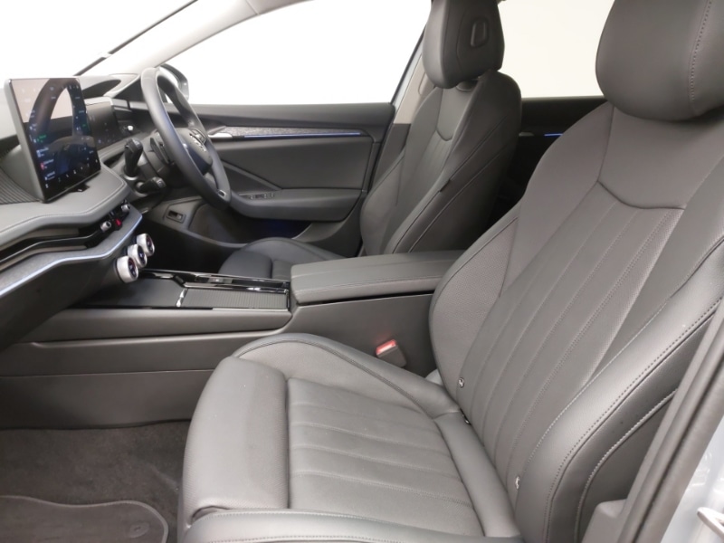 Used Skoda Superb 2024 for sale - 76321121: Photo 5