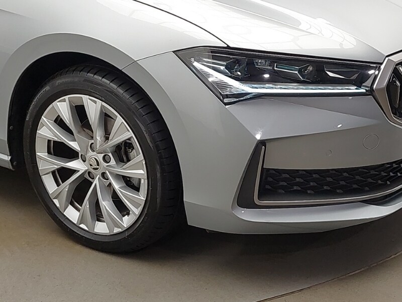 Used Skoda Superb 2024 for sale - 76321121: Photo 9