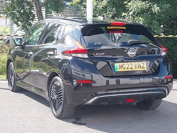 Used Nissan Leaf 2022 for sale - 75500596: Photo
