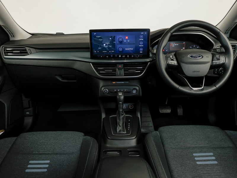 Used Ford Focus 2023 for sale - 76619483: Photo 2