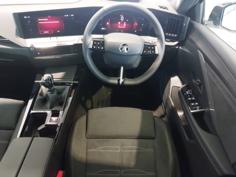 Used Vauxhall Astra 2025 for sale - 76483561: Photo 2