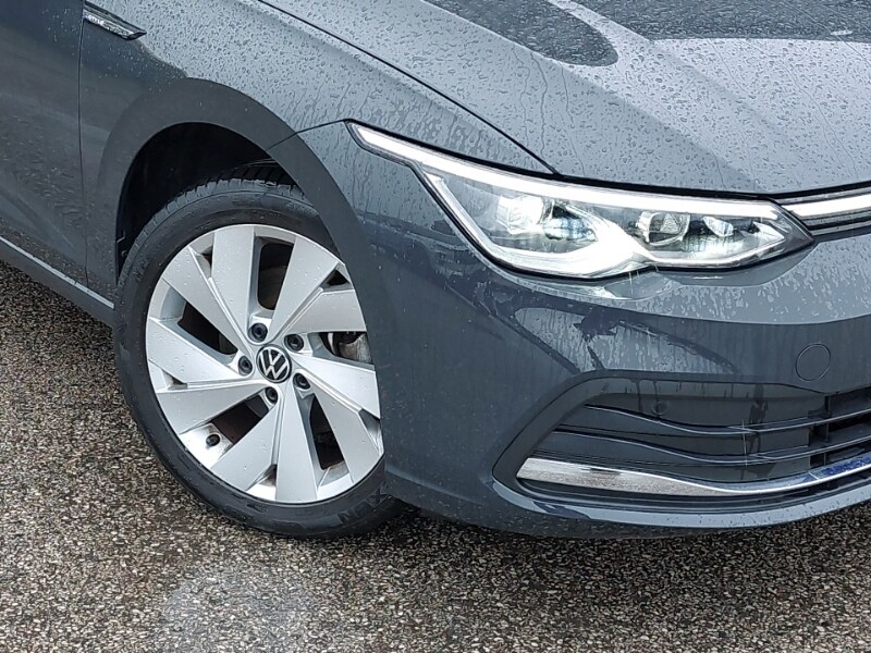 Used Volkswagen Golf 2024 for sale - 77722335: Photo 9