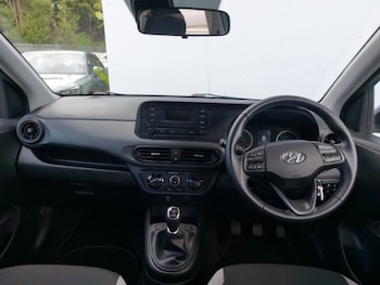 Used Hyundai i10 2022 for sale - 75644708: Photo