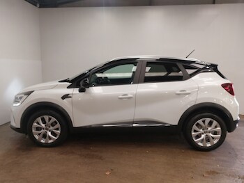 Used Renault Captur 2021 for sale - 75480147: Photo