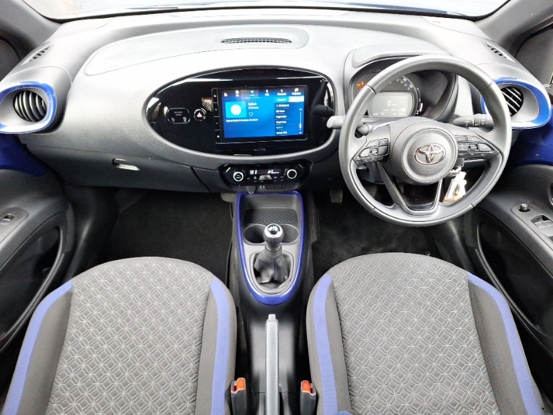 Used Toyota Aygo X 2024 for sale - 76759144: Photo 2