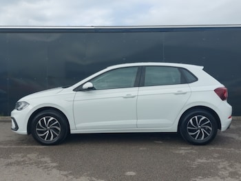 Used Volkswagen Polo 2023 for sale - 75668523: Photo