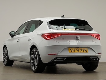 Used SEAT Leon 2024 for sale - 77090625: Photo