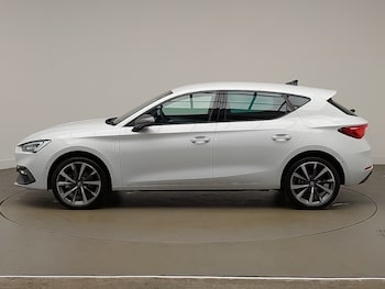 Used SEAT Leon 2024 for sale - 77090625: Photo