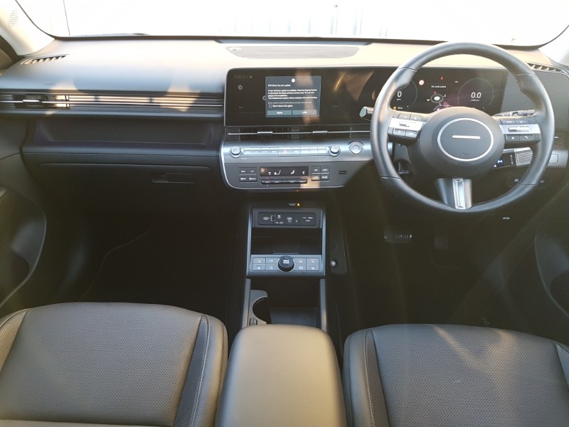 Used Hyundai KONA 2024 for sale - 77420076: Photo 2