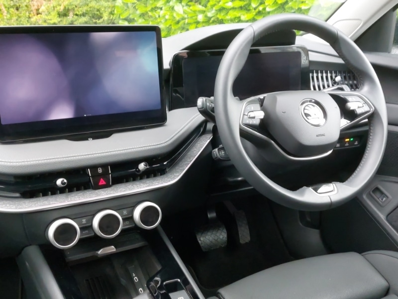 Used Skoda Superb 2024 for sale - 76475640: Photo 11