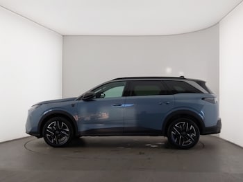 Used Peugeot 5008 2025 for sale - 76331326: Photo