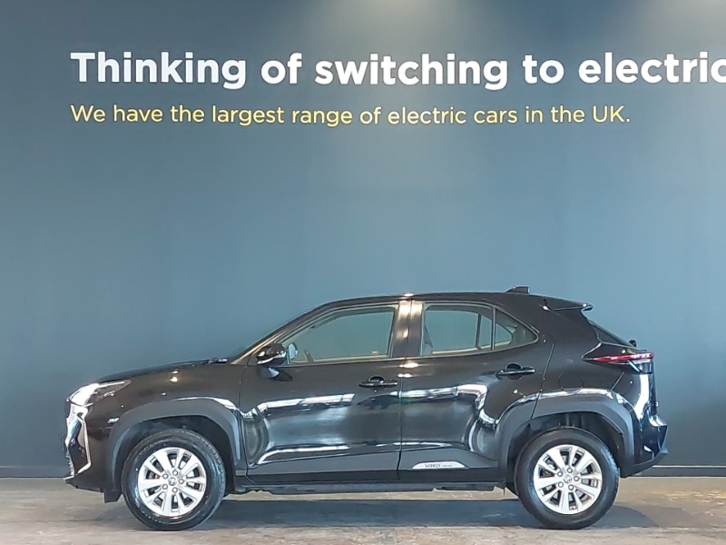 Used Toyota Yaris Cross 2022 for sale - 76639711: Photo 4