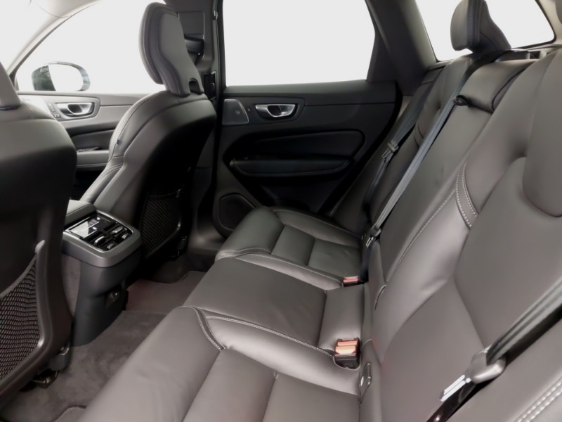 Used Volvo XC60 2024 for sale - 76832958: Photo 6