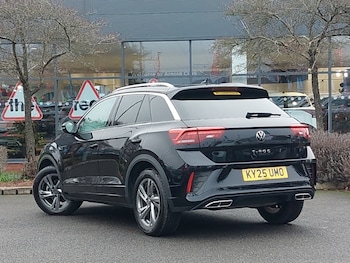 Used Volkswagen T-Roc 2025 for sale - 77046778: Photo