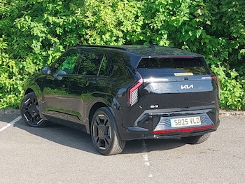 Used Kia EV3 2025 for sale - 75594950: Photo