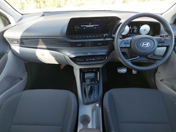 Used Hyundai BAYON 2024 for sale - 76532838: Photo