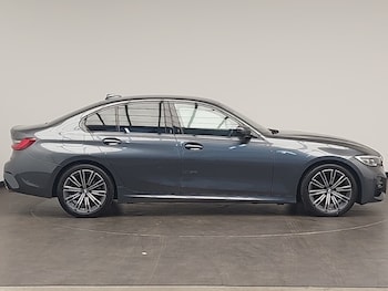 Used BMW 3 Series 2022 for sale - 75674604: Photo