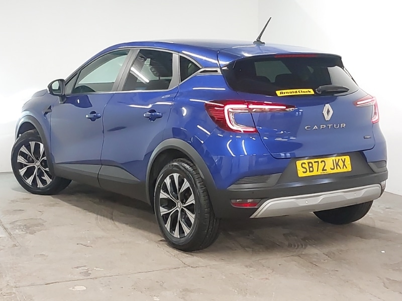 Used Renault Captur 2023 for sale - 77664737: Photo 3