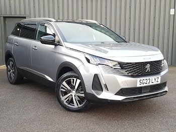 Used Peugeot 5008 2023 for sale - 76959612: Photo