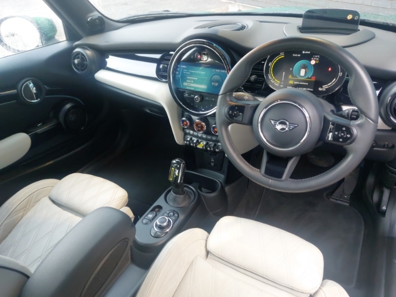 Used MINI Hatch 2021 for sale - 77876668: Photo 2